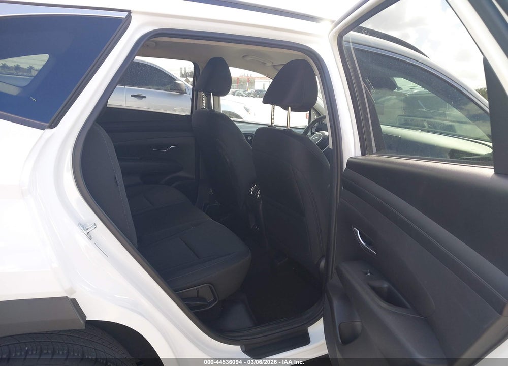 2025 HYUNDAI TUCSON SEL VIN: 5NMJB3DE5SH556314