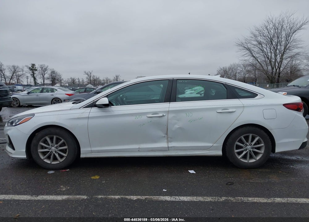 2018 HYUNDAI SONATA SE VIN: 5NPE24AF3JH613048