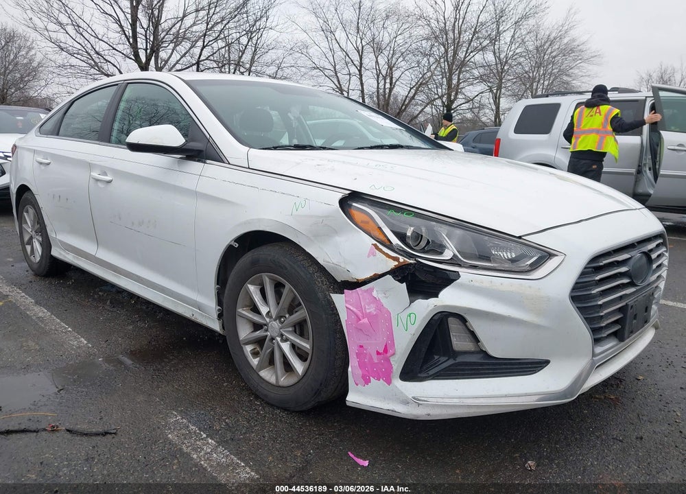 2018 HYUNDAI SONATA SE VIN: 5NPE24AF3JH613048