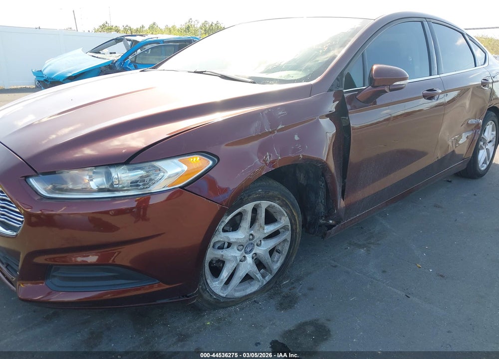 2015 FORD FUSION SE VIN: 3FA6P0H75FR235824
