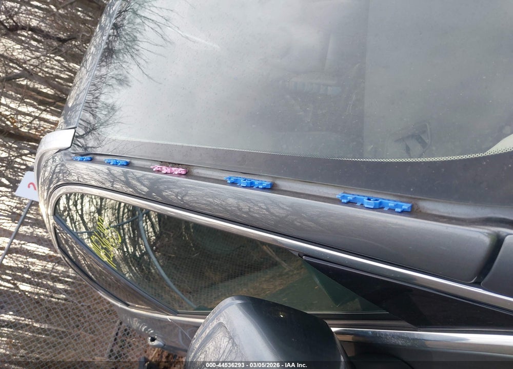 2020 VOLVO XC60 T5 MOMENTUM VIN: YV4102DK6L1553923