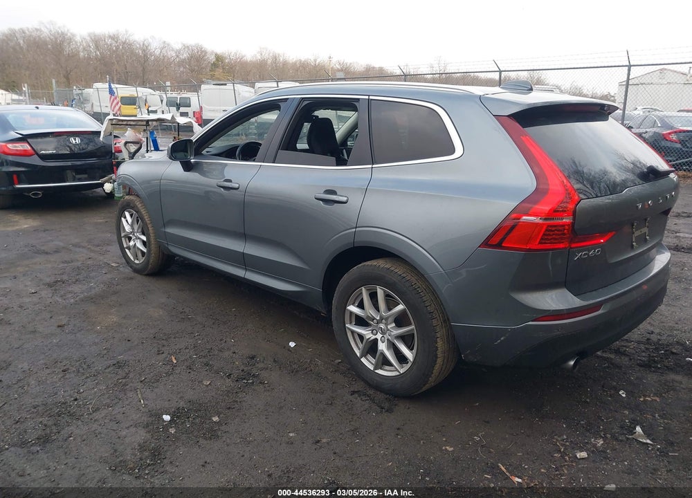 2020 VOLVO XC60 T5 MOMENTUM VIN: YV4102DK6L1553923
