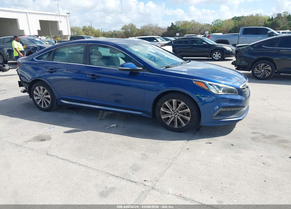 2015 HYUNDAI SONATA SPORT VIN: 5NPE34AF7FH058951