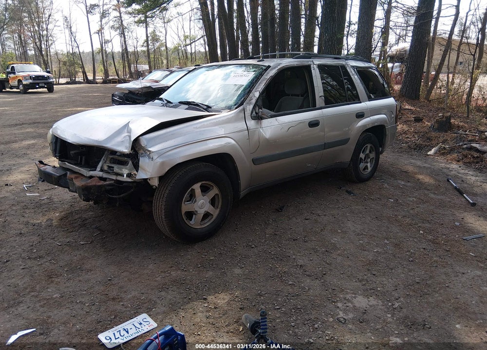 2005 CHEVROLET TRAILBLAZER LS VIN: 1GNDS13S452357179