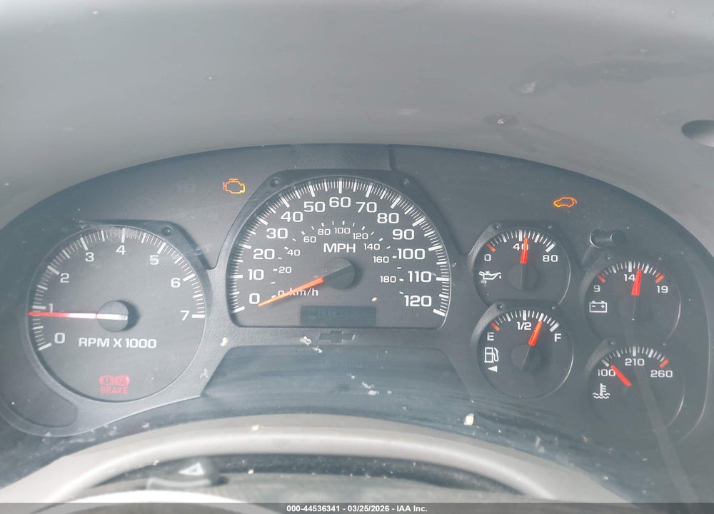 2005 CHEVROLET TRAILBLAZER LS VIN: 1GNDS13S452357179