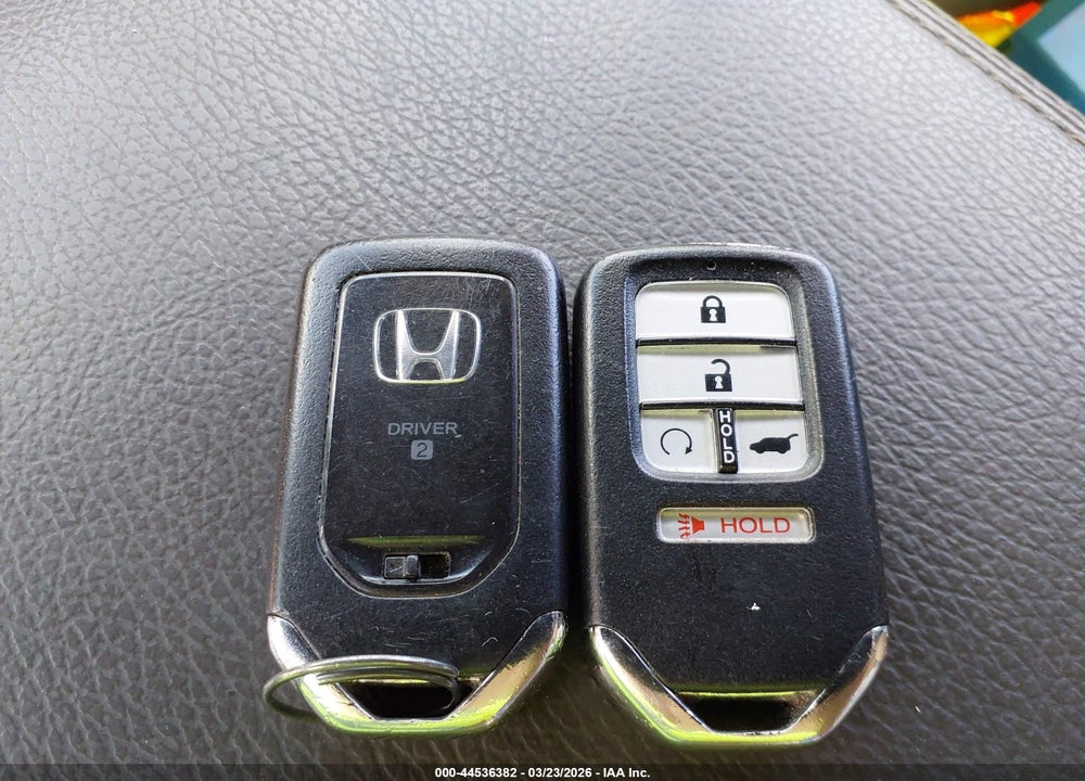 2018 HONDA CR-V EX-L/EX-L NAVI VIN: 7FARW1H84JE044144