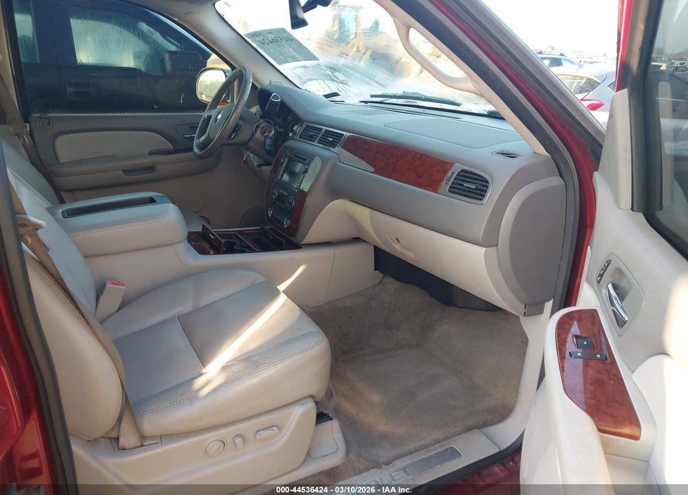 2009 CHEVROLET SUBURBAN 1500 LTZ VIN: 1GNFK36399J117341