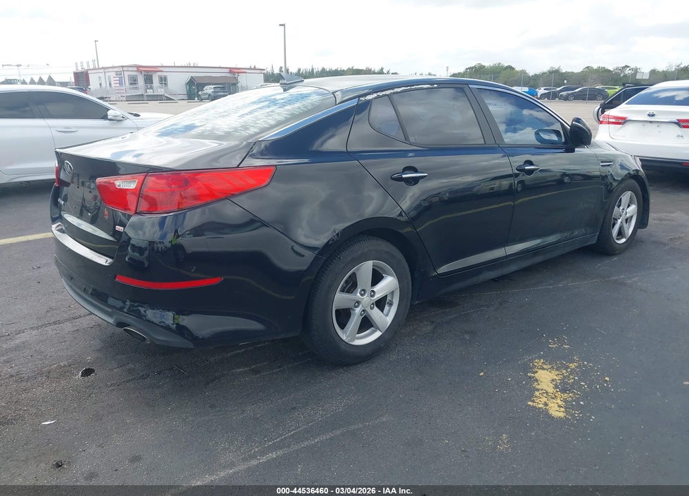 2015 KIA OPTIMA LX VIN: KNAGM4A71F5660577