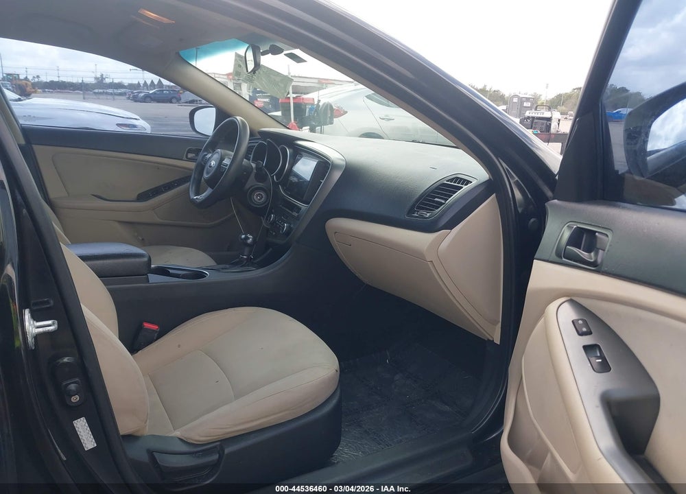 2015 KIA OPTIMA LX VIN: KNAGM4A71F5660577