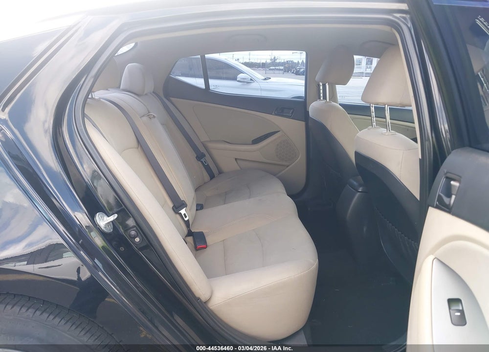 2015 KIA OPTIMA LX VIN: KNAGM4A71F5660577