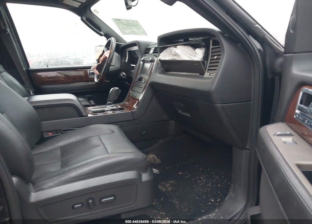 2014 LINCOLN NAVIGATOR L VIN: 5LMJJ3J54EEL02343