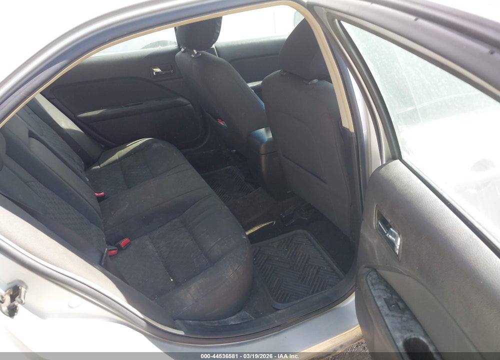 2010 FORD FUSION SE VIN: 3FAHP0HA0AR297967
