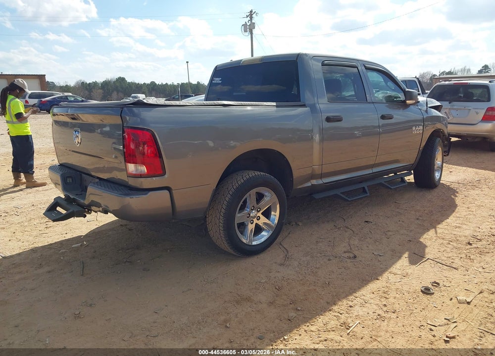 2013 RAM 1500 EXPRESS VIN: 1C6RR7KTXDS591890