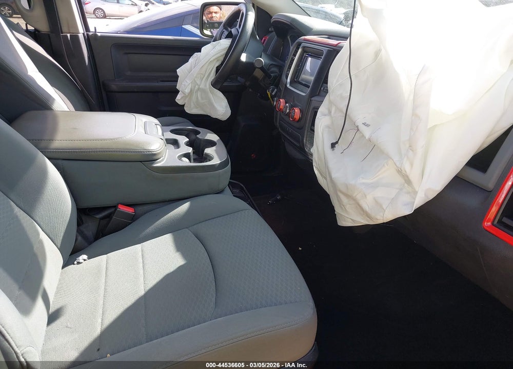 2013 RAM 1500 EXPRESS VIN: 1C6RR7KTXDS591890
