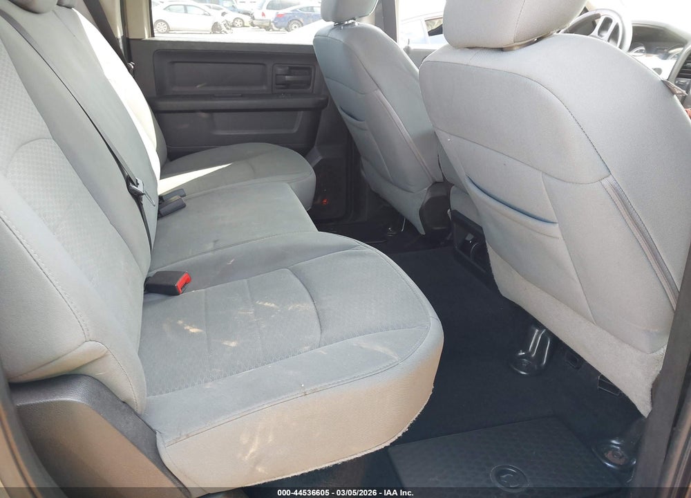 2013 RAM 1500 EXPRESS VIN: 1C6RR7KTXDS591890