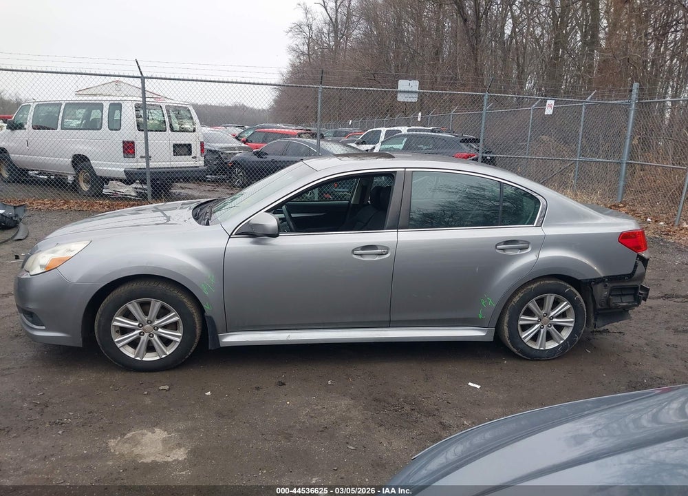 2010 SUBARU LEGACY 2.5I PREMIUM VIN: 4S3BMBG69A3235368