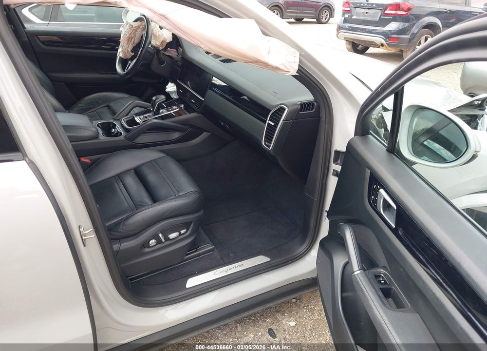 2020 PORSCHE CAYENNE VIN: WP1AA2AY4LDA05635