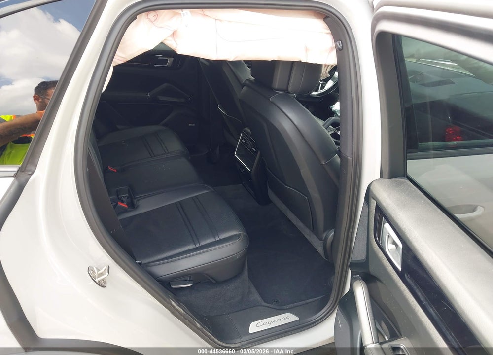 2020 PORSCHE CAYENNE VIN: WP1AA2AY4LDA05635