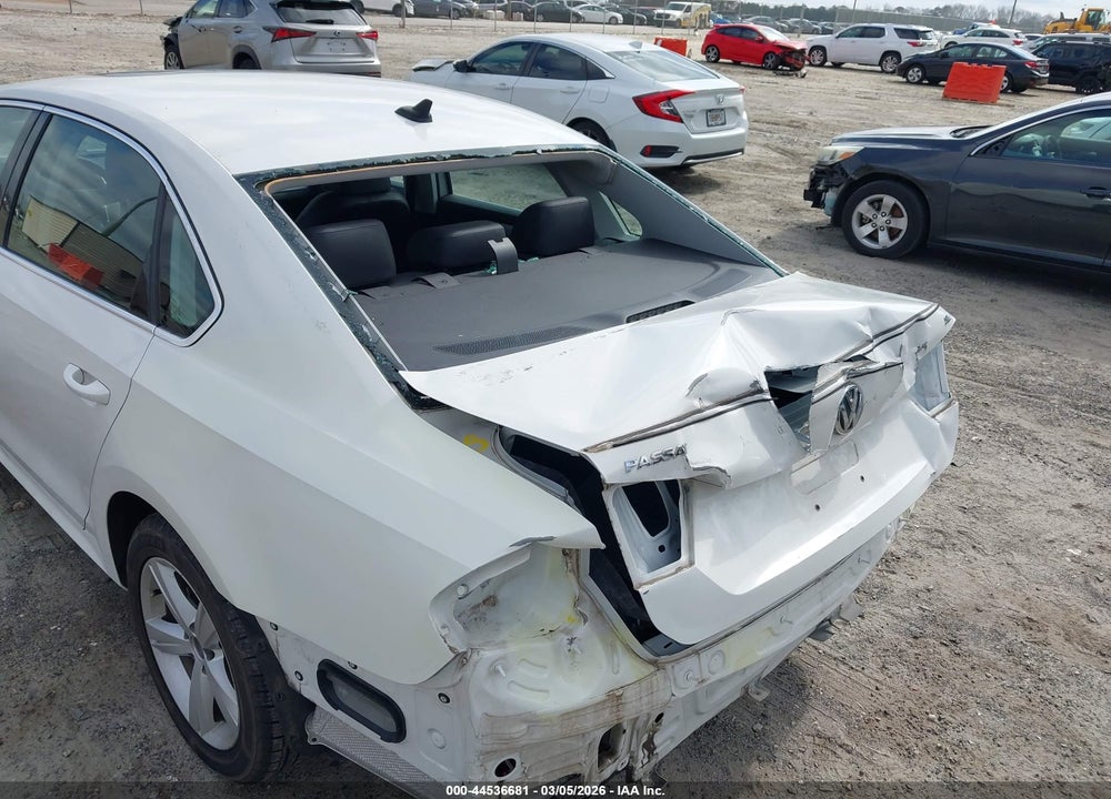 2013 VOLKSWAGEN PASSAT 2.5L SE VIN: 1VWBH7A32DC020125