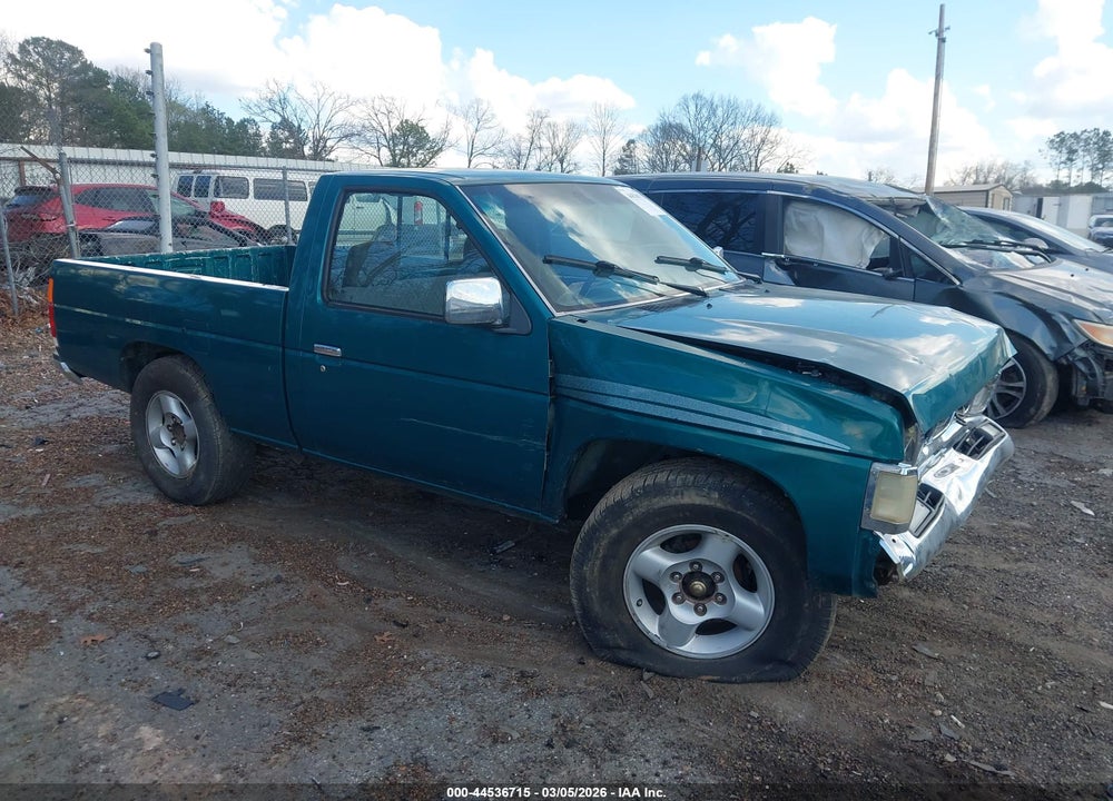 1996 NISSAN TRUCK XE VIN: 1N6SD11S1TC323721