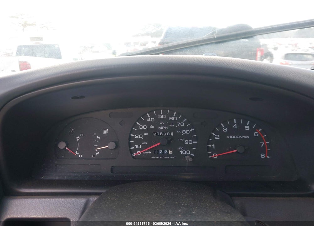 1996 NISSAN TRUCK XE VIN: 1N6SD11S1TC323721