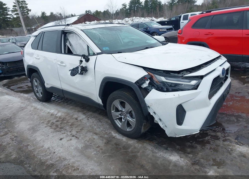 2024 TOYOTA RAV4 HYBRID XLE VIN: 2T3RWRFV0RW202665
