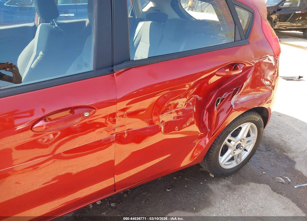 2018 FORD FIESTA SE VIN: 3FADP4EJ5JM136375