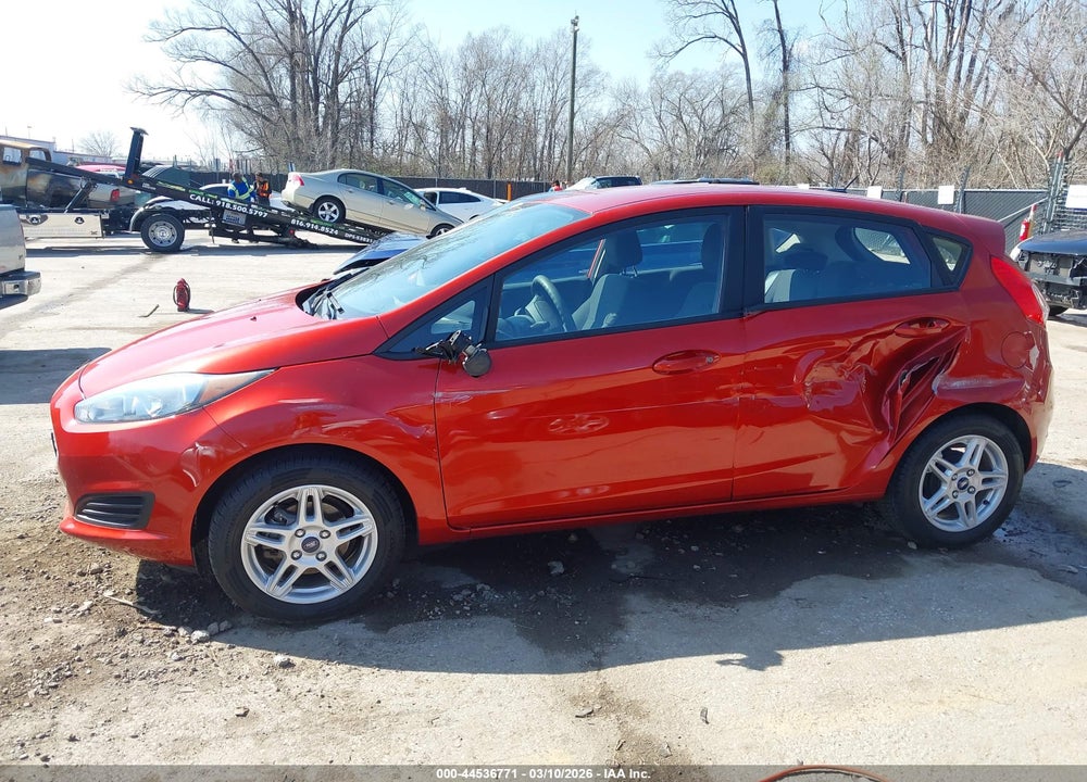 2018 FORD FIESTA SE VIN: 3FADP4EJ5JM136375