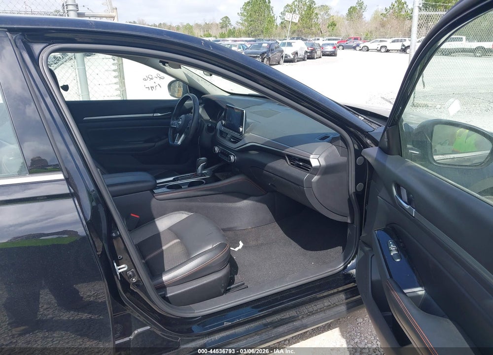 2024 NISSAN ALTIMA SR FWD VIN: 1N4BL4CV8RN388616
