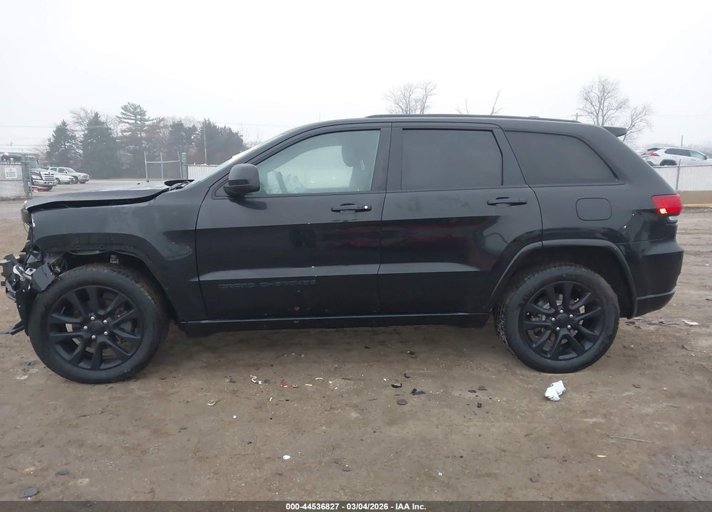 2019 JEEP GRAND CHEROKEE ALTITUDE 4X4 VIN: 1C4RJFAG2KC627738