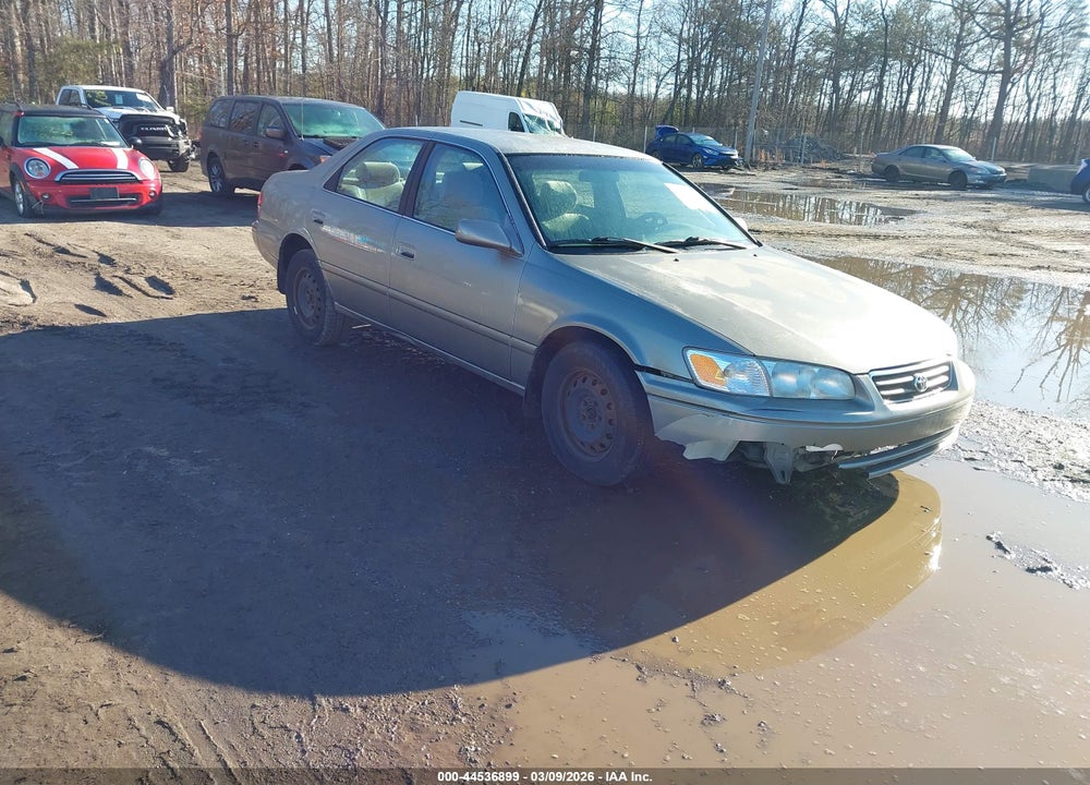 2000 TOYOTA CAMRY LE VIN: JT2BG22K8Y0409608