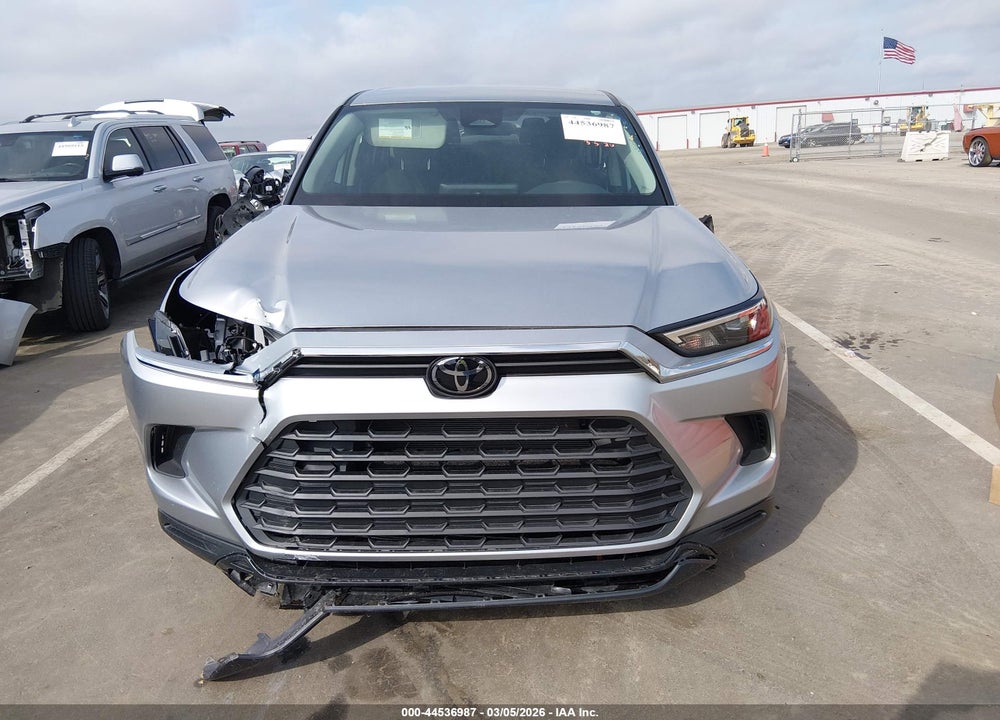 2025 TOYOTA GRAND HIGHLANDER LE VIN: 5TDAAAA50SS028334