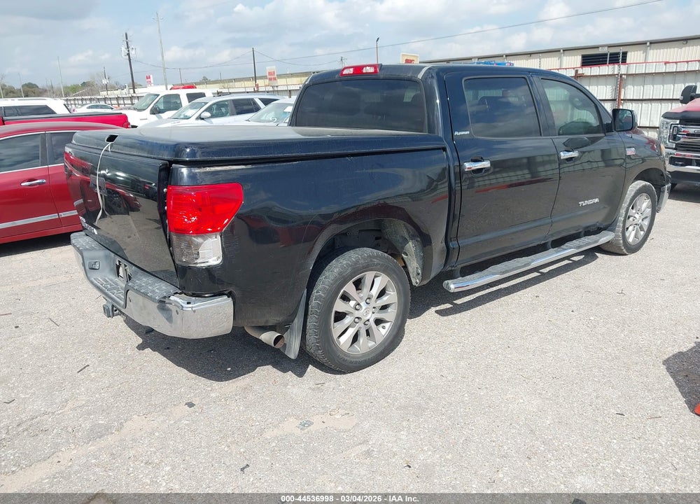 2013 TOYOTA TUNDRA PLATINUM 5.7L V8 VIN: 5TFFY5F18DX137247