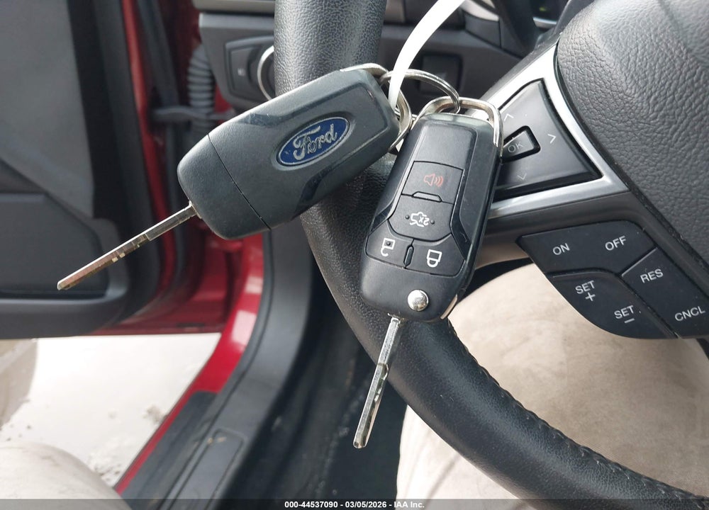 2016 FORD FUSION SE VIN: 3FA6P0HD6GR221213