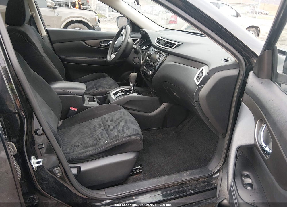 2014 NISSAN ROGUE SV VIN: 5N1AT2MV5EC812375