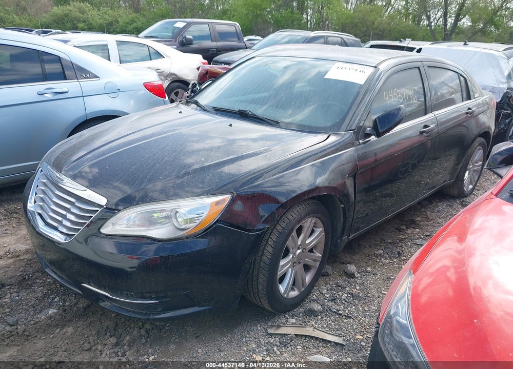 2013 CHRYSLER 200 LX VIN: 1C3CCBABXDN660253