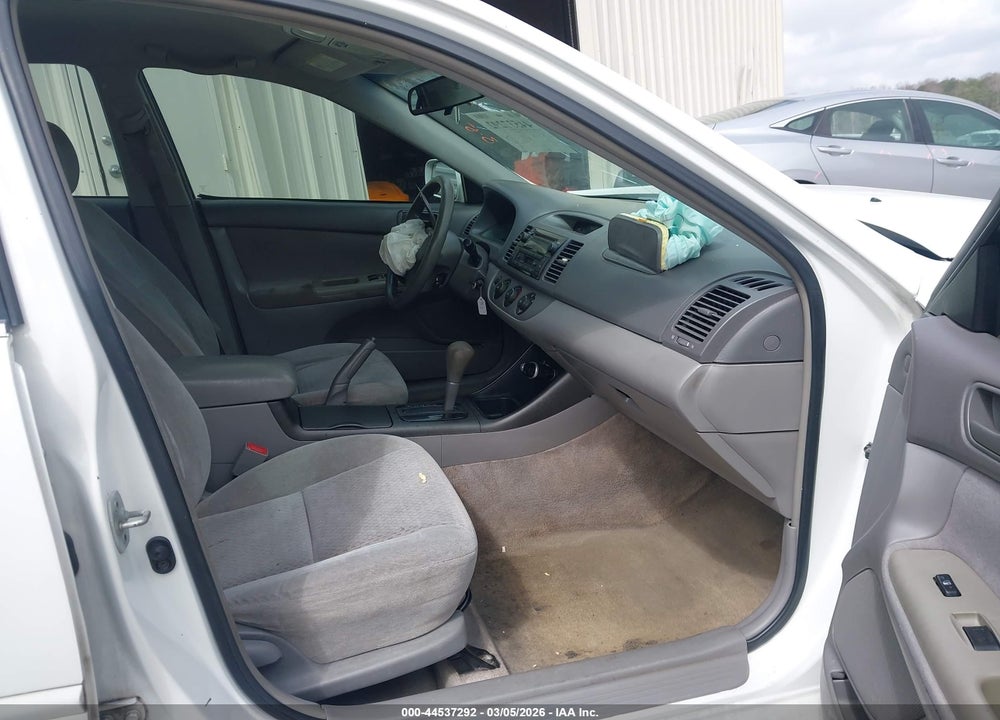 2003 TOYOTA CAMRY LE VIN: 4T1BE32K63U199347