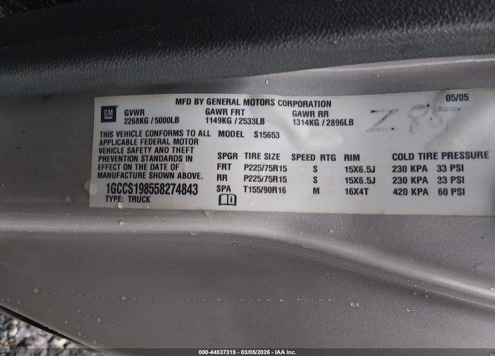 2005 CHEVROLET COLORADO LS VIN: 1GCCS198558274843