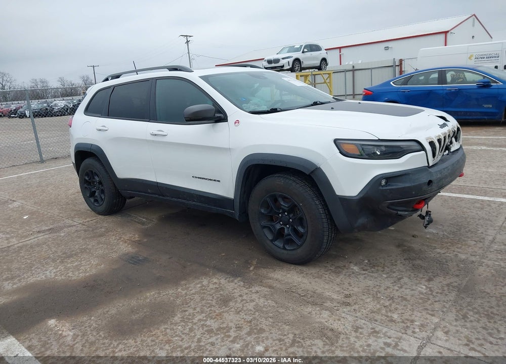 2019 JEEP CHEROKEE TRAILHAWK ELITE 4X4 VIN: 1C4PJMBX0KD106599