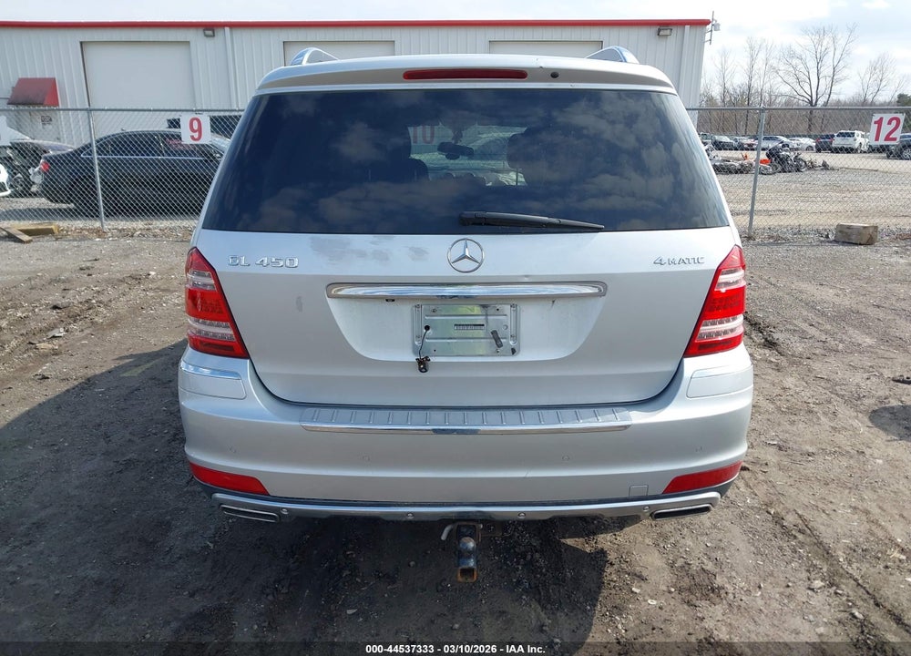 2011 MERCEDES-BENZ GL 450 4MATIC VIN: 4JGBF7BEXBA725848