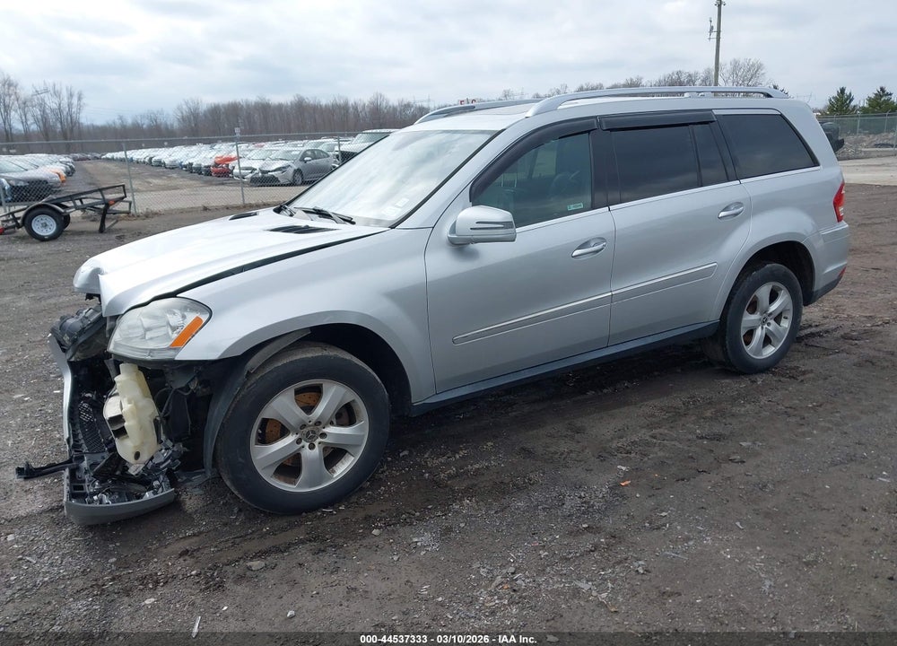 2011 MERCEDES-BENZ GL 450 4MATIC VIN: 4JGBF7BEXBA725848