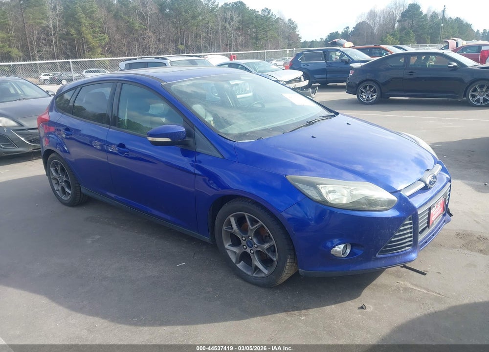 2013 FORD FOCUS SE VIN: 1FADP3K29DL302927