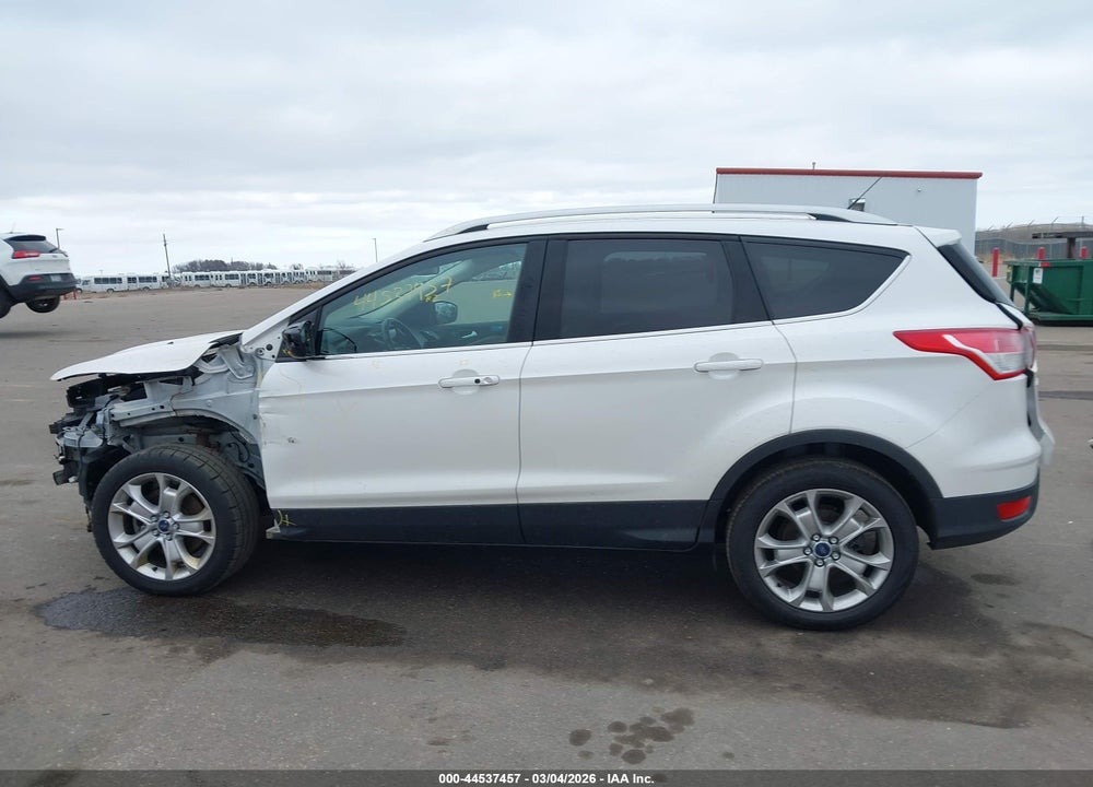 2016 FORD ESCAPE TITANIUM VIN: 1FMCU9J94GUA77682