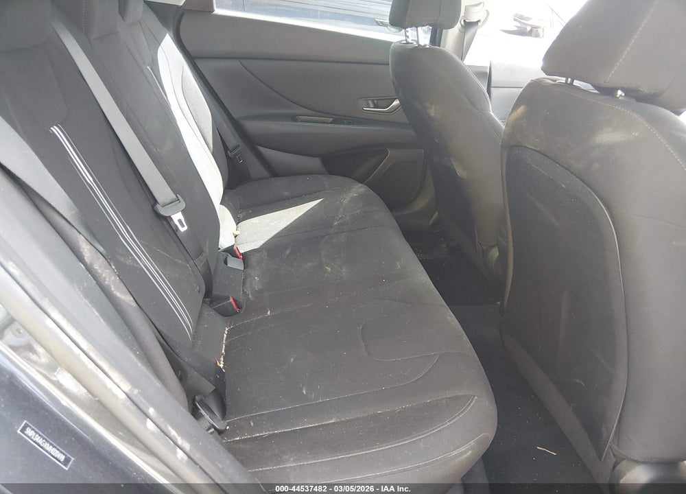 2021 HYUNDAI ELANTRA SEL VIN: 5NPLS4AGXMH020498