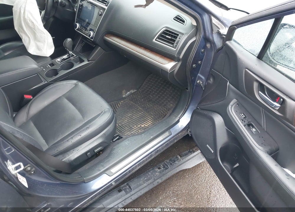2018 SUBARU OUTBACK 2.5I LIMITED VIN: 4S4BSANC9J3293534