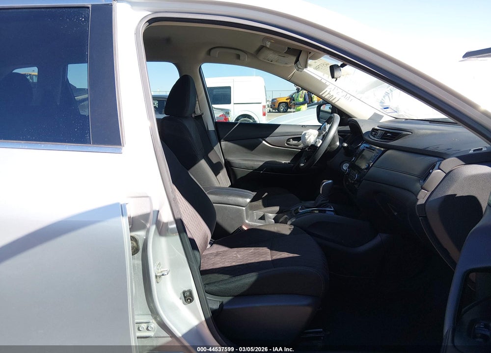 2020 NISSAN ROGUE S FWD VIN: 5N1AT2MT8LC763748