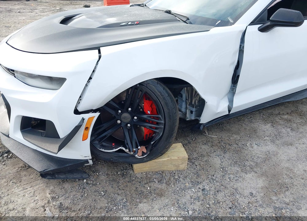 2019 CHEVROLET CAMARO ZL1 VIN: 1G1FK1R61K0151815