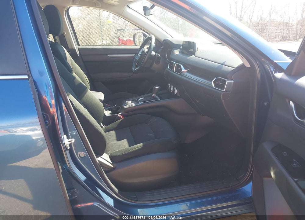 2019 MAZDA CX-5 SPORT VIN: JM3KFBBM4K1507720
