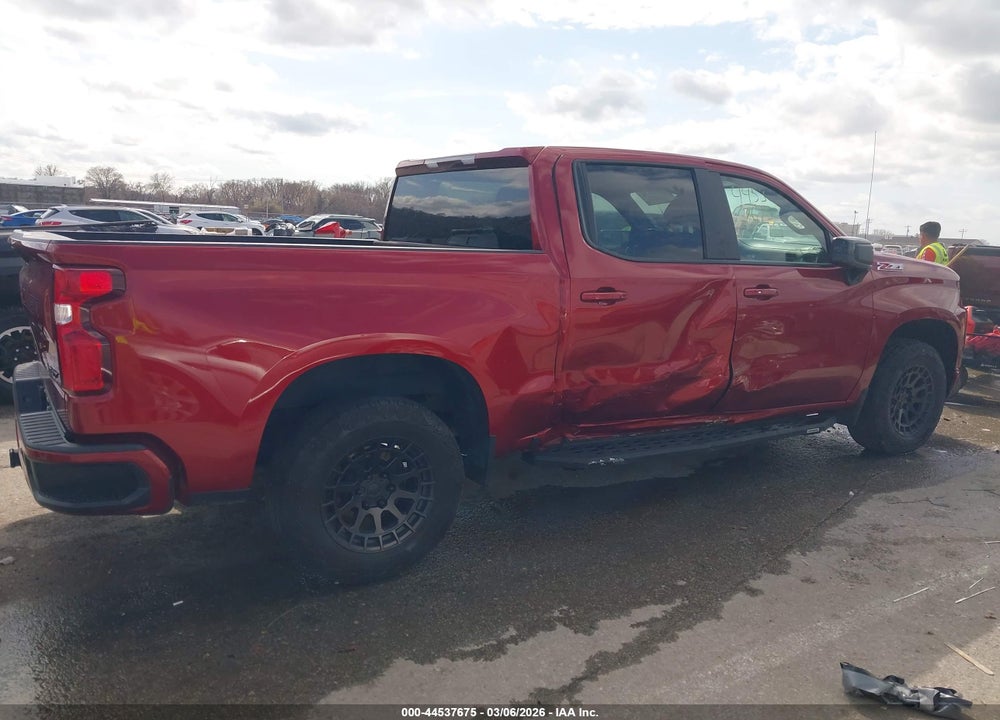2021 CHEVROLET SILVERADO 1500 4WD  SHORT BED RST VIN: 1GCUYEED8MZ335012