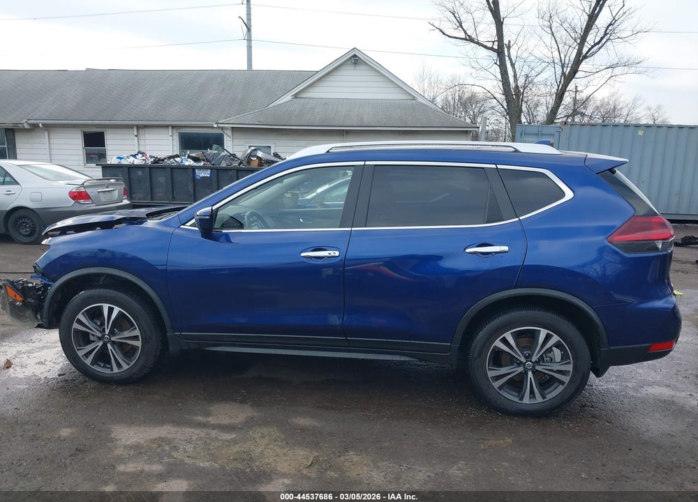 2019 NISSAN ROGUE SV VIN: JN8AT2MV2KW381433